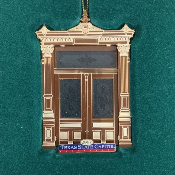 Texas State Capitol Ornament 2007 Etched Glass Doors Christmas Collectible Box - Picture 3 of 5